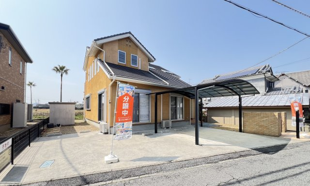 橿原市田中町　の外観|陽当たり良好！ゆったり敷地の戸建て