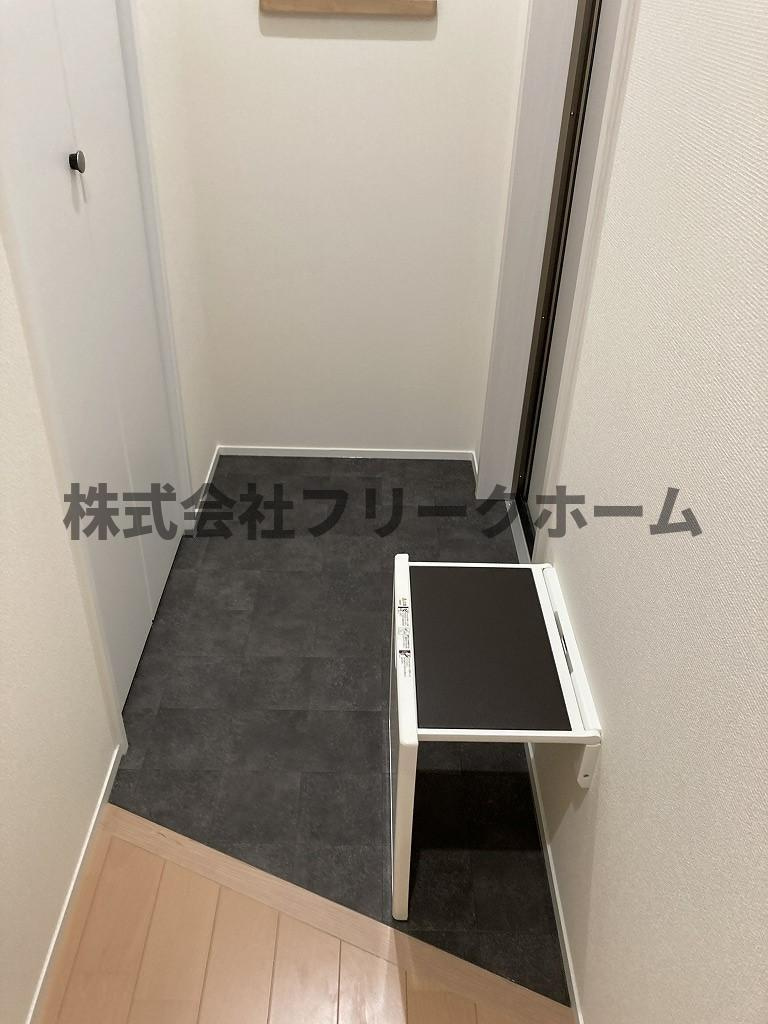 西東京市新町５丁目のアパートの玄関|玄関