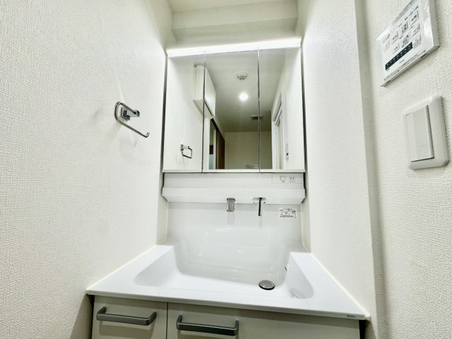 プラザ仙台の独立洗面台