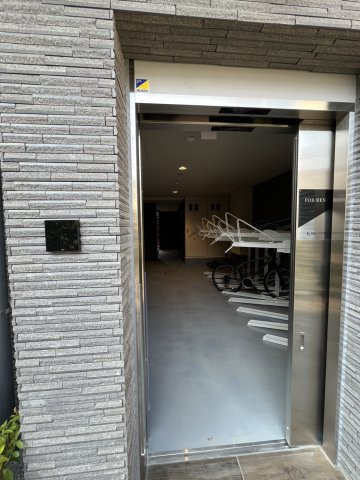 【バルコニー】