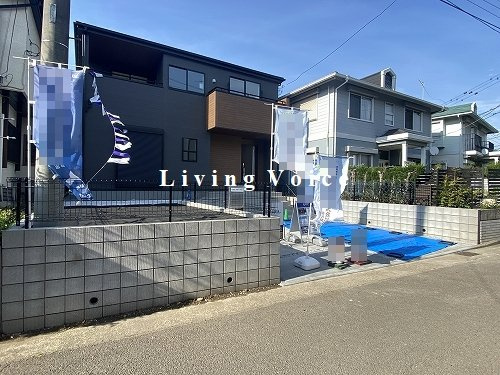 【居間・リビング】 | 【仲介手数料０円】茅ヶ崎市下寺尾　新築一戸建て | 茅ヶ崎市下寺尾　新築一戸建て