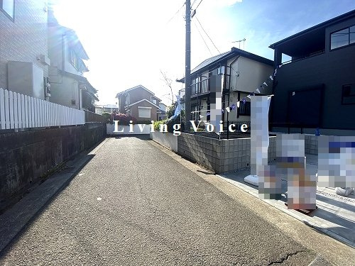 【居間・リビング】 | 【仲介手数料０円】茅ヶ崎市下寺尾　新築一戸建て | 茅ヶ崎市下寺尾　新築一戸建て