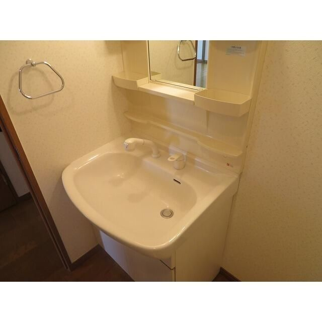 キャルム浅草の独立洗面台