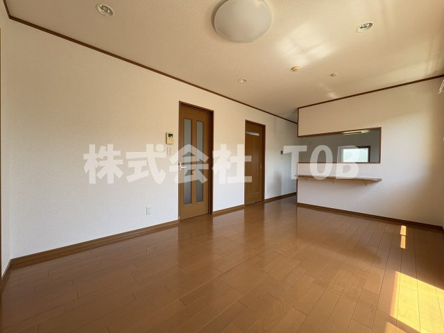 【居間・リビング】 | プリマヴェーラ-再契約型　定期借家　4年or6年- | 2F　LDK13.1帖※クリーニング完了前※