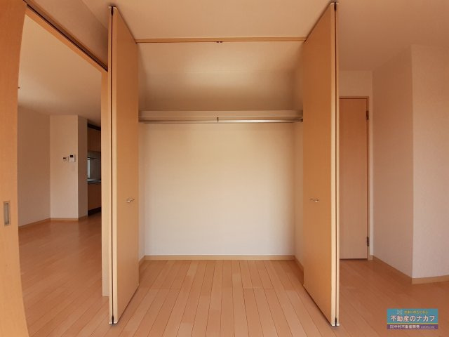 ガーデンコートⅡの収納|※過去の室内写真のため現況と異なる場合があります