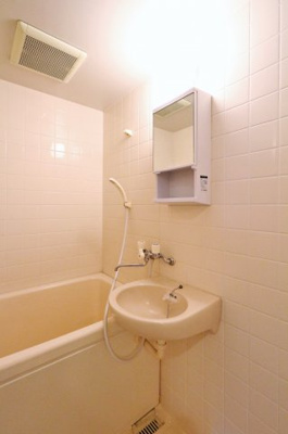 【洗面所】 | トーワマンション | 参考写真（同物件別部屋）