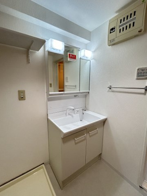 【独立洗面台】 | グランブルー宿屋町