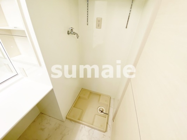 ルーヴル三橋 Bの洗面所|室内洗濯機置き場です☆