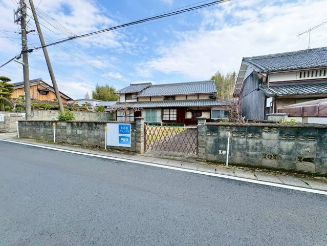 栗東市岡　建築条件無し売土地の前面道路含む現地写真