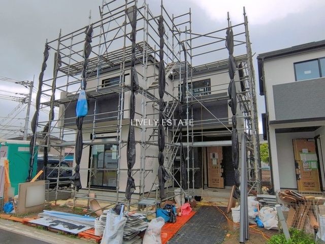 草加市谷塚町 新築分譲住宅 全3棟 A号棟の外観