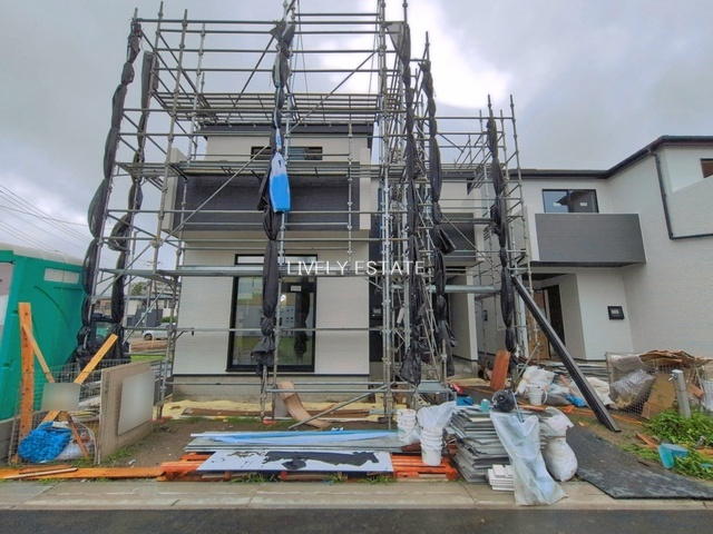 草加市谷塚町 新築分譲住宅 全3棟 A号棟の外観