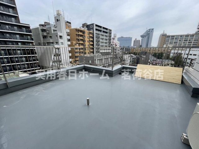 【バルコニー】