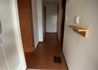 【内装】 | リステージ成瀬 | 内装はとにかくおしゃれなものがいい！と選ぶ前に、まず住んだ後のことを想像してみましょう。住んでみたらコンセントの位置が悪くて使いにくいなど出てきます。事前にどの家電をどこに置くか想定しておきましょう。