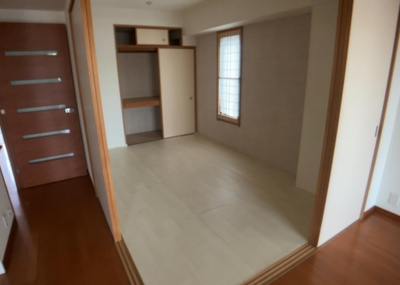 【子供部屋】 | リステージ成瀬 | 子供が何人でも年齢によっては、受験時にしっかり壁のある個室があった方が良い場合もあります。難しい問題ですが、兄弟の人数や、性別や年齢差によって状況が異なりますので、数年後のこともしっかり考えましょう。