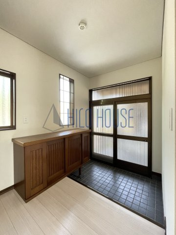 リブレス久保島戸建の玄関