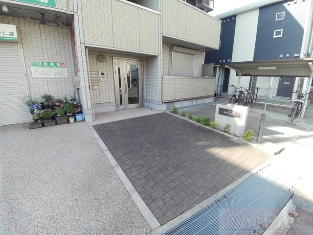 グランドゥールTAKEOのエントランス
