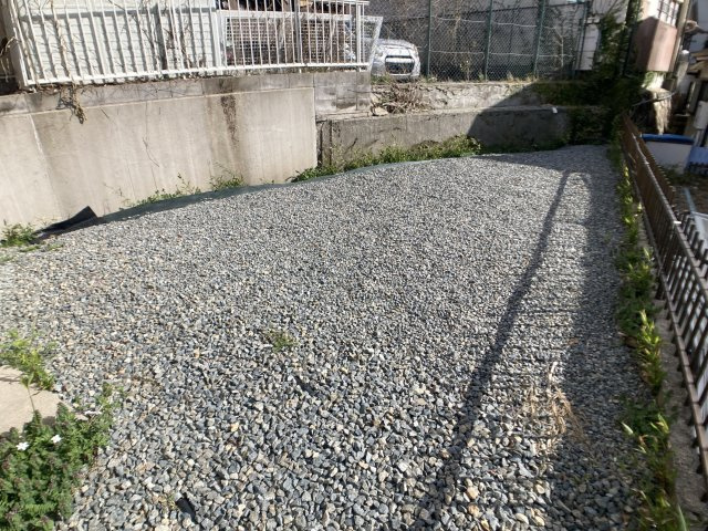 鈴蘭台東町1丁目貸家の庭|大きな専用スペース、ドッグラン等色々使えます