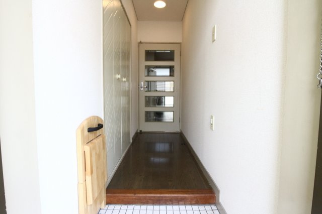 グランツ垂水の玄関