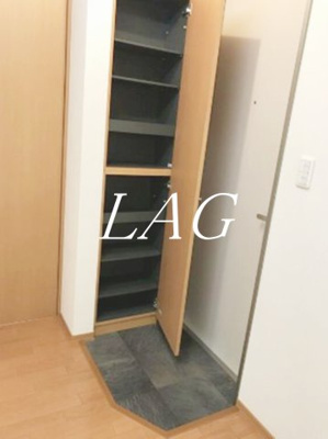 【玄関】 | 胡桃ガーデン | 玄関です。