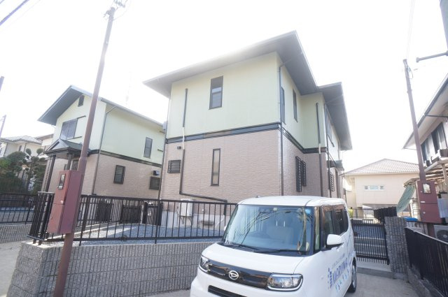 ロイヤルエモンド高の原