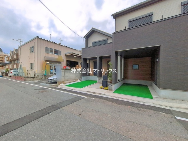 練馬区豊玉南2丁目　低炭素デザイン住宅　角地含む全3棟の前面道路含む現地写真|C号棟