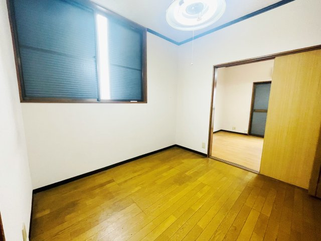 アイパレスの居間・リビング