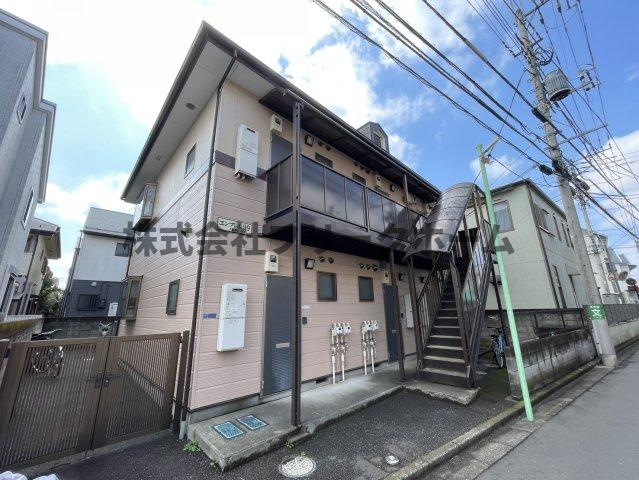 三鷹市上連雀５丁目のアパートの外観