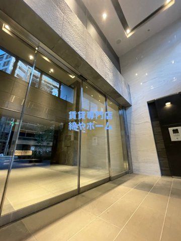 ファーストフィオーレ難波南パークサイドのエントランス