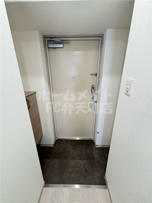 【玄関】 | セオリー大阪ハーバーDOOR