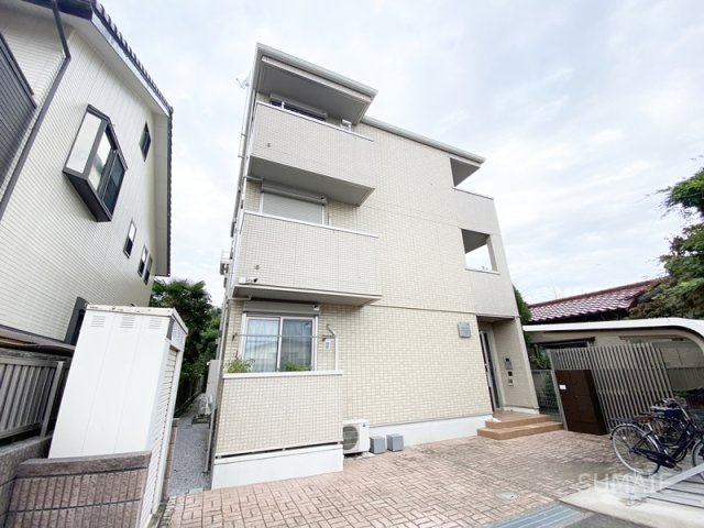 クレシアの外観|閑静な住宅街☆