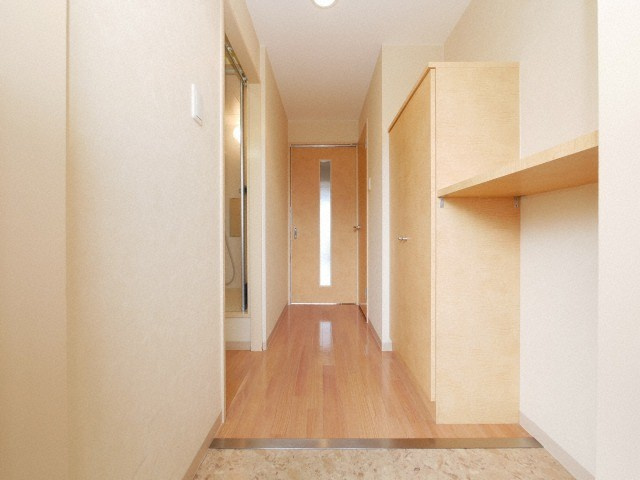 レインボーコートパートIIIの玄関