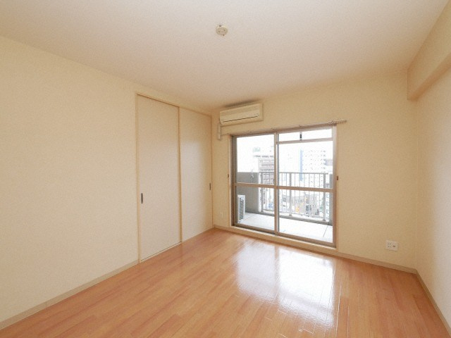 レインボーコートパートIIIの洋室