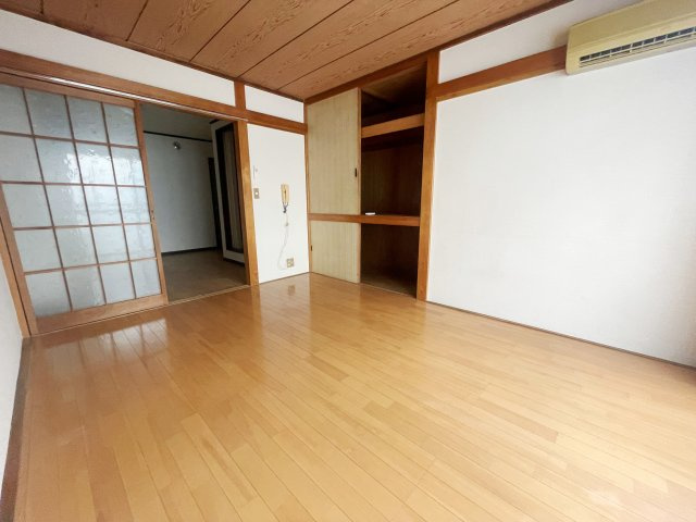 フェニックス１の寝室