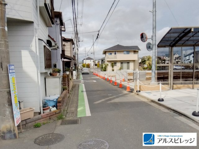 売地／入間郡三芳町藤久保４期　４区画の前面道路含む現地写真|2026年4月撮影