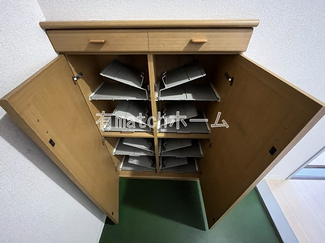 シャトー寺浦の収納