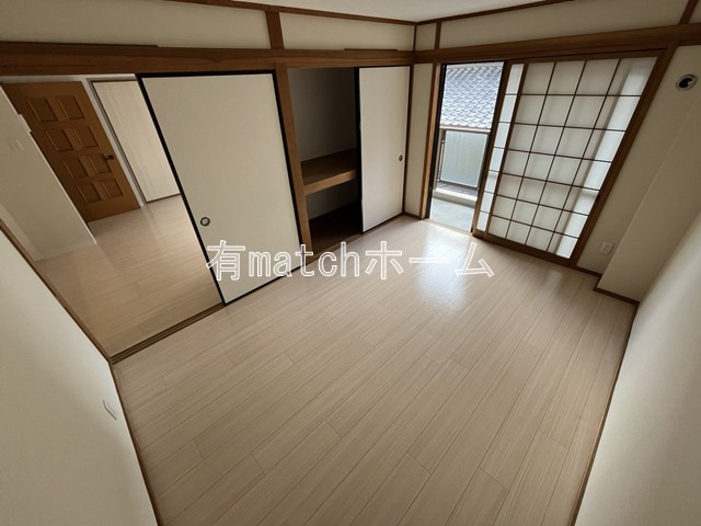 シャトー寺浦の居間・リビング