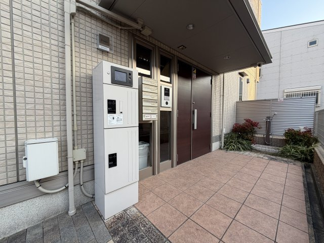 セジュールオッツTのエントランス
