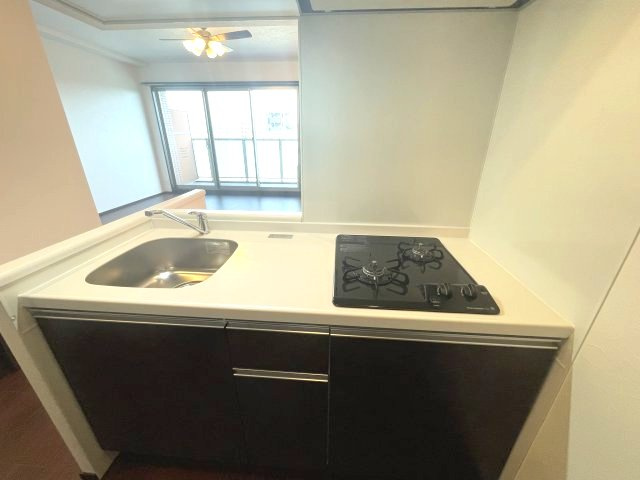 プレジオ海老江のキッチン|イメージとして同建物他部屋を表示しています