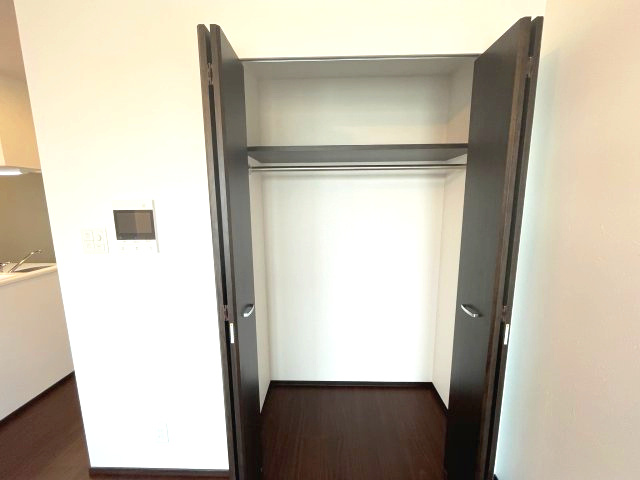 プレジオ海老江の収納|イメージとして同建物他部屋を表示しています