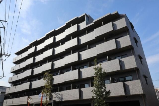 ルーブル板橋泉町壱番館の外観