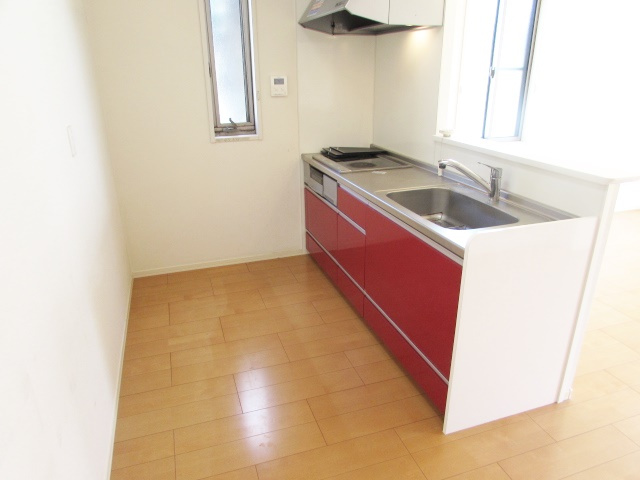 御殿山２丁目テラスハウスのキッチン|使いやすいキッチンです