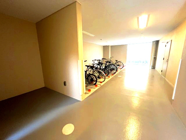 リヴェント福島野田の駐車場