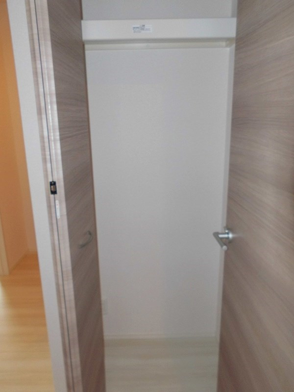 コーシェリ・アイの収納