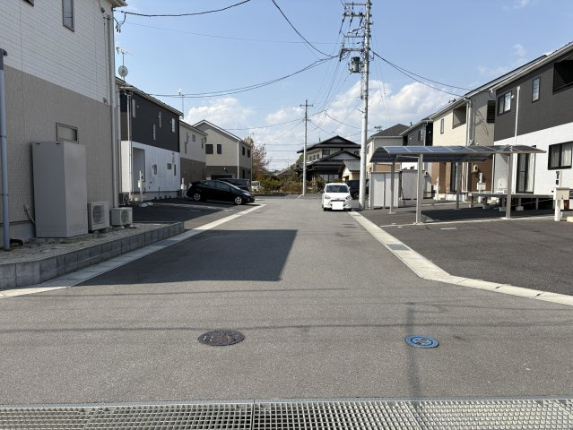 常磐西郷町落合 中古一戸建ての前面道路含む現地写真