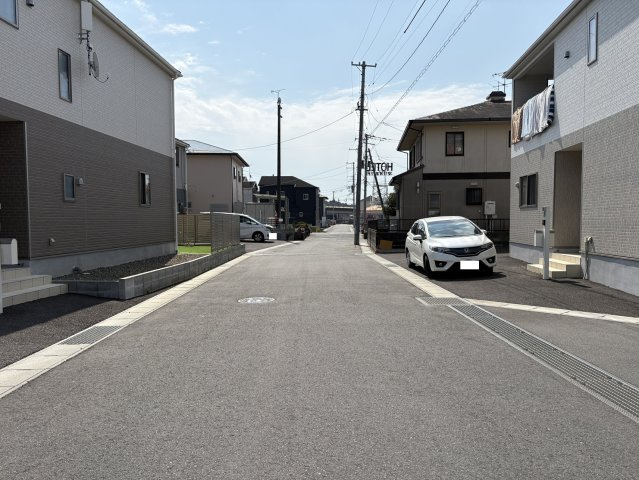 常磐西郷町落合 中古一戸建ての前面道路含む現地写真