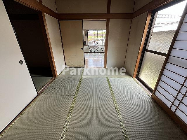 グランドステージ土佐市役所前の和室