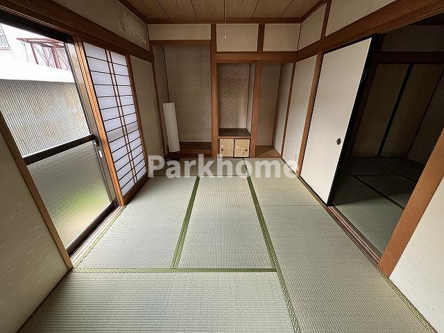 グランドステージ土佐市役所前の収納