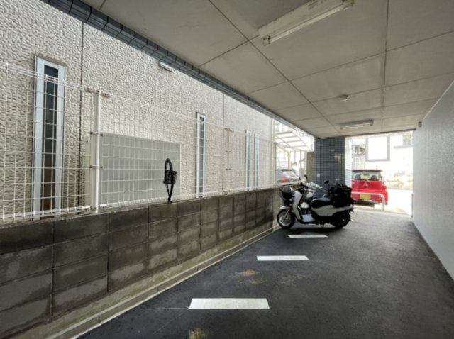 トーカン鹿児島駅前キャステール第参七のその他共用部分|バイク置き場