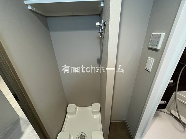 Louis Residence 弁天町の洗面所