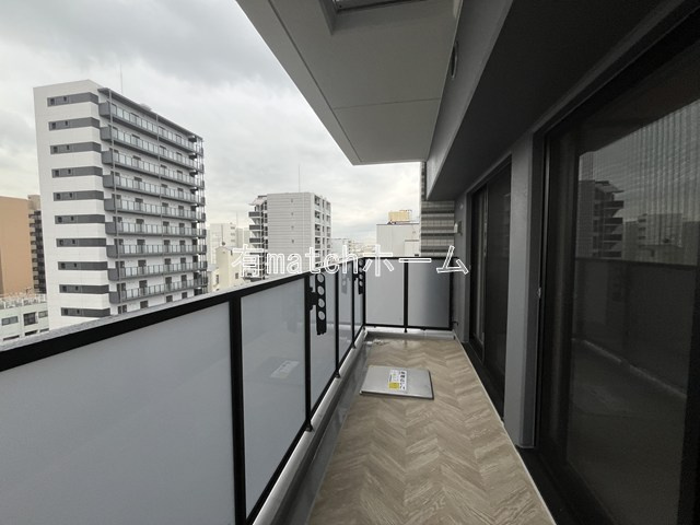 Louis Residence 弁天町のバルコニー